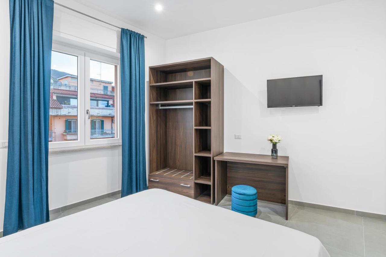 Pangea Luxury Rooms 카스텔라마레디스타비아 외부 사진