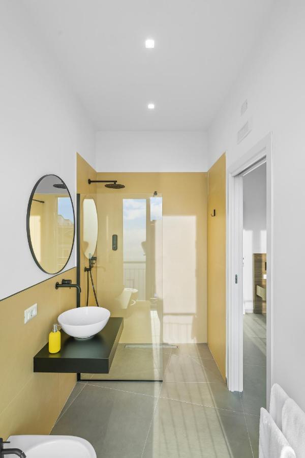 Pangea Luxury Rooms 카스텔라마레디스타비아 외부 사진